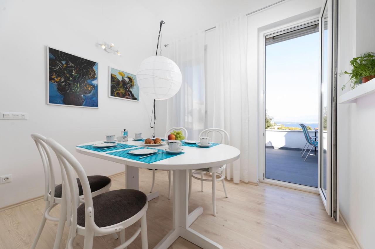 Apartment Arte Vrbnik Buitenkant foto
